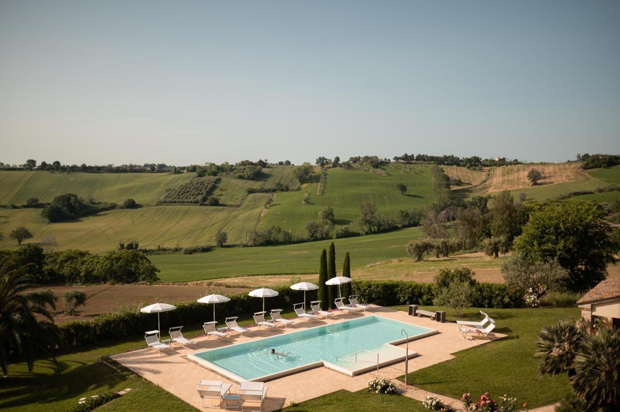 Poggio Antico Apartamento Monte San Vito Exterior foto