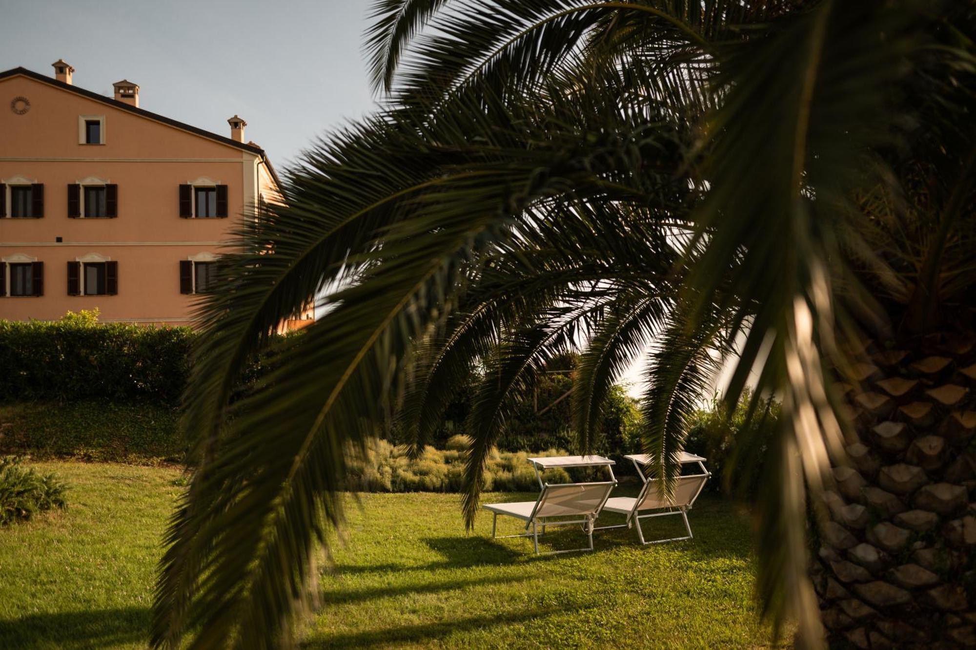 Poggio Antico Apartamento Monte San Vito Exterior foto